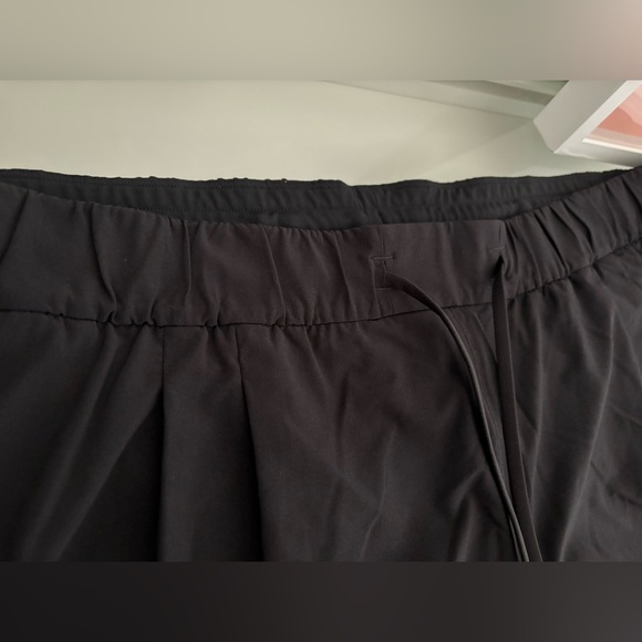 Lululemon Stroll At Sundown 3” Short - Picture 3 of 8